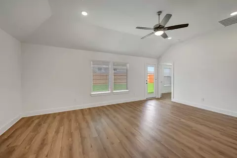 Living - 1815 Sleeping Hills Dr, Rosenberg, TX 77471 photo 7 of 11