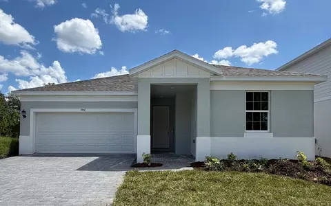 1956 Greenborough Loop, Deland, FL 32724