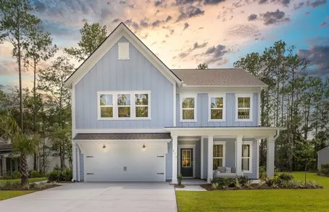1313 Waterways Pkwy N, Richmond Hill, GA 31324