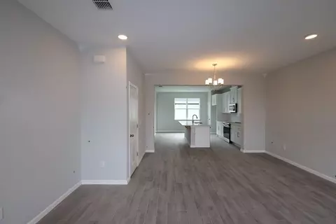 Living - 1377 Hyde St, Saint Cloud, FL 34771 photo 1 of 3