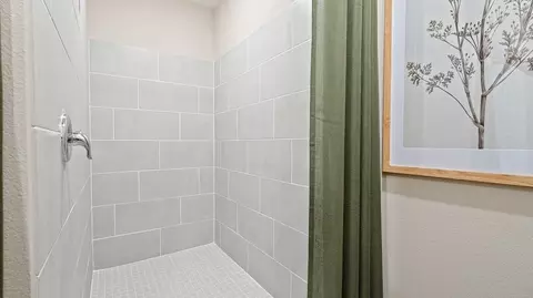 Bath - 500 Cypress Fork Trl, Saint Cloud, FL 34772 photo 2 of 2