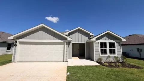 185 Mlm Pkwy, Bridgeport, TX 76426