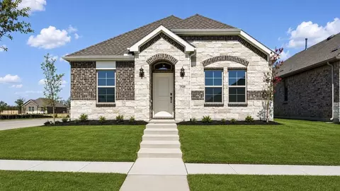Selling From Lilybrooke's Model, Celina, TX 75009