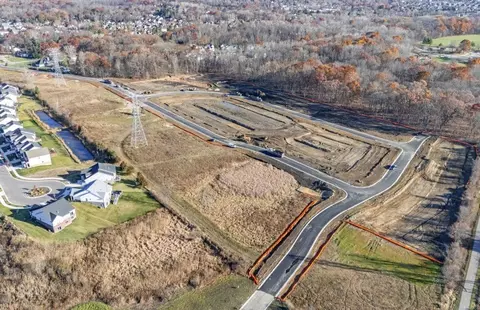 View/Area - 2822 Strobel St, Wixom, MI 48393 photo 3 of 4