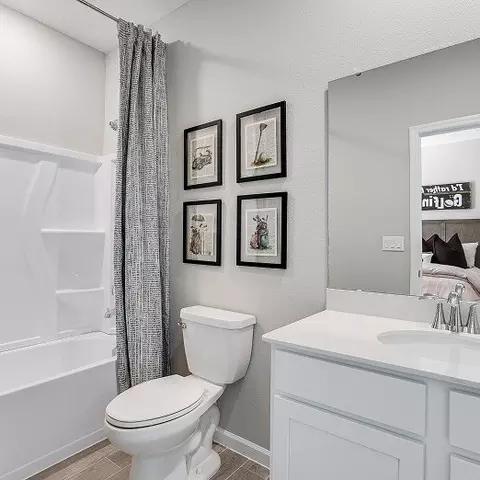 Bath - 12 Wrensong Pl, Saint Augustine, FL 32092 photo 4 of 5