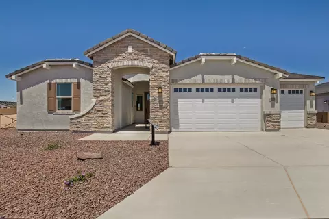 Exterior - 7746 E 36th Pl, Yuma, AZ 85365 photo 4 of 12