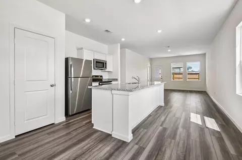 Kitchen - 429 Citori Dr, Aynor, SC 29511 photo 1 of 2