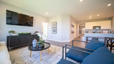 Living - 9102 Blunt Ave, Indianapolis, IN 46239 photo 3 of 6