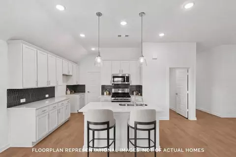 326 Birch Blossom Path, Magnolia, TX 77354