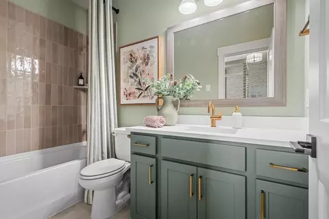 Bath - 7201 Severide St, Fairview, TN 37062 photo 5 of 12