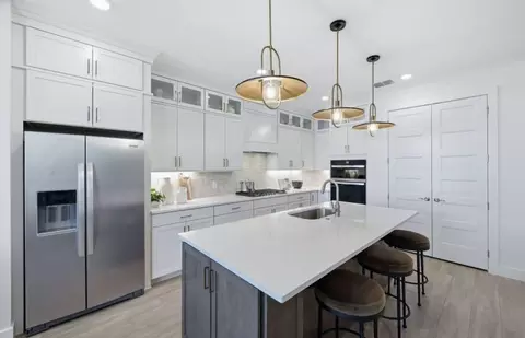 Kitchen - 16918 Canary Trl, Parrish, FL 34219 photo 3 of 3