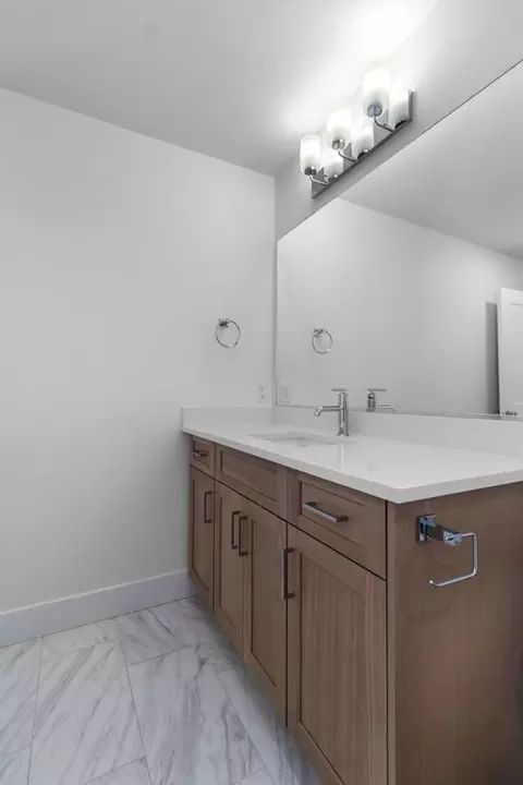Bath - 7115 N Cairns Way, Eagle Mountain, UT 84005 photo 6 of 6