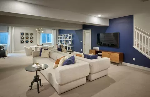 Living - 25260 E Pacific Ave, Aurora, CO 80018 photo 2 of 2