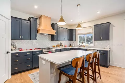 Kitchen - 14054 Ambrosia Ave, Dewitt, MI 48820 photo 2 of 5