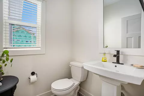 Bath - 14054 Ambrosia Ave, Dewitt, MI 48820 photo 1 of 3