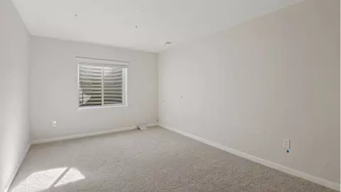 Bedroom - 4925 Arcola Rd, Rosedale, MD 21237 photo 4 of 13