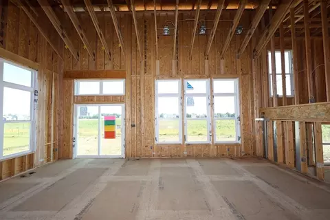 Living - 1686 Angelo Ln, Delaware, OH 43015 photo 1 of 4