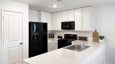 Kitchen - 902 Antelope Trl, Temple, TX 76504 photo 1 of 2