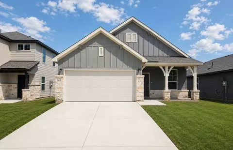 8232 Smithers Ave, San Antonio, TX 78252