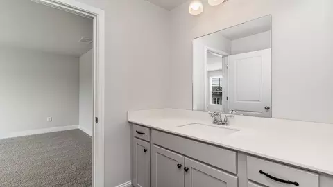 Bath - 626 Shining Sun Ct, Gilbert, SC 29054 photo 2 of 10