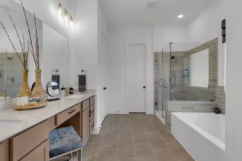 Bath - 5222 Wittenberg Way, Spring, TX 77379 photo 1 of 4