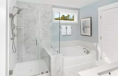 Bath - 107 Midpoint Blvd, Bluffton, SC 29910 photo 3 of 4