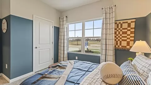 Bedroom - 2201 Hackberry St, Springfield, OH 45505 photo 17 of 20