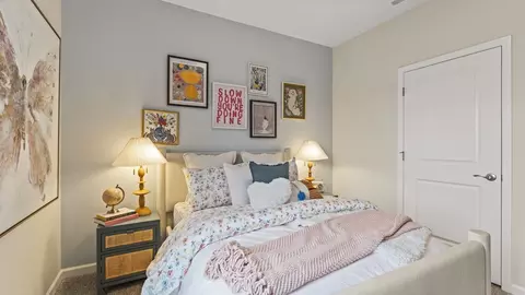 Bedroom - 2201 Hackberry St, Springfield, OH 45505 photo 19 of 20
