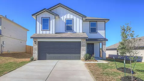 1008 Chachalaca Ct, Seguin, TX 78155