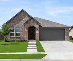 213 Wintergrass Dr, Waxahachie, TX 75165