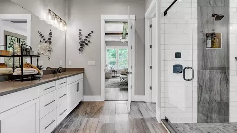 Bath - 4006 Cresswind Blvd, Monroe, NC 28110 photo 1 of 3