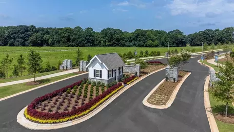 View/Area - 4006 Cresswind Blvd, Monroe, NC 28110 photo 4 of 13