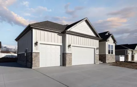 Exterior - 11629 Engelmann Dr, Draper, UT 84020 photo 4 of 5