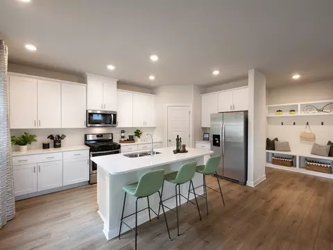 10 Hazelcroft Dr, Fountain Inn, SC 29644