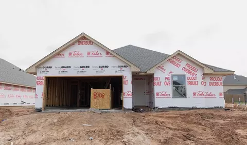 8708 Poppey Pl, Yukon, OK 73099