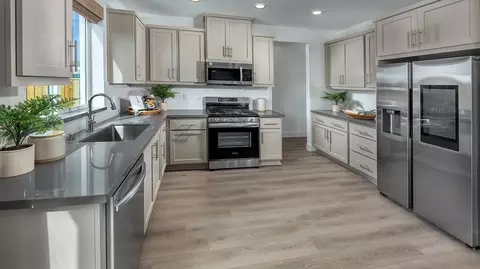 Kitchen - 2312 Stagecoach Rd, Patterson, CA 95363 photo 1 of 7