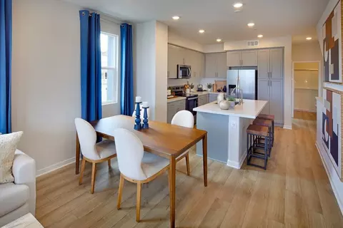 Dining - 9569 Hannah Way, Riverside, CA 92503 photo 2 of 3