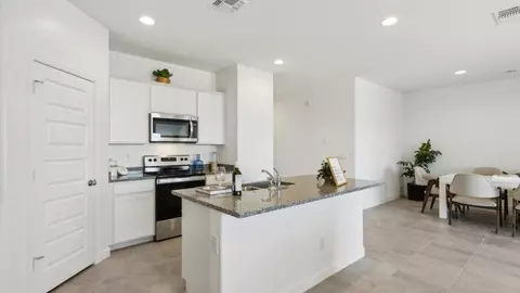 Kitchen - 2874 W Stearn Ave, Apache Junction, AZ 85120 photo 1 of 7