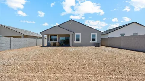 Exterior - 2874 W Stearn Ave, Apache Junction, AZ 85120 photo 2 of 13