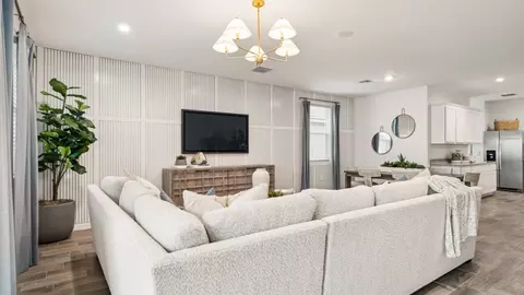 Living - 2874 W Stearn Ave, Apache Junction, AZ 85120 photo 2 of 3