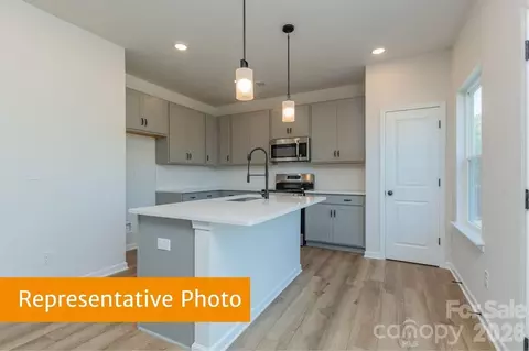 637 Cooley Dr, Salisbury, NC 28147 photo 5