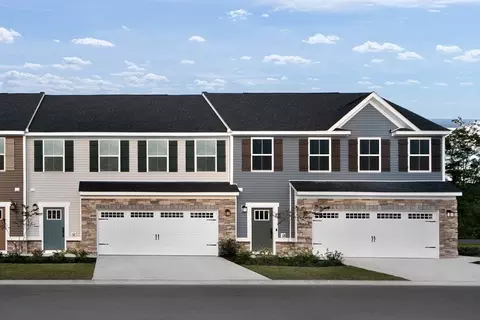 31345 Blooming Ln, Olmsted Falls, OH 44138