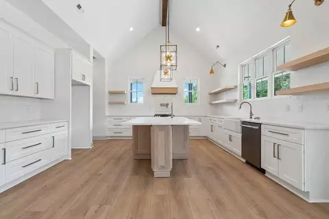 Kitchen - Jeremiah Ct, Hickory, NC 28601 photo 3 of 9
