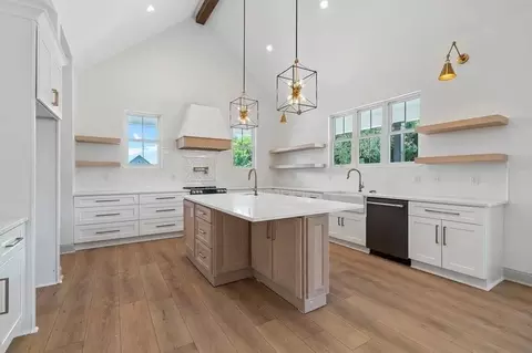Kitchen - Jeremiah Ct, Hickory, NC 28601 photo 2 of 9
