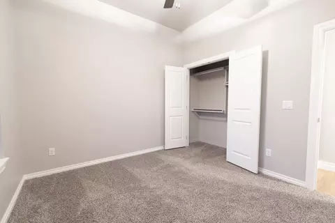 Bedroom - 2920 E Northampton St, Broken Arrow, OK 74014 photo 2 of 14