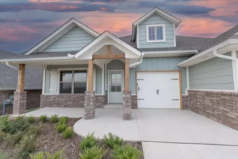 Exterior - 2920 E Northampton St, Broken Arrow, OK 74014 photo 19 of 25