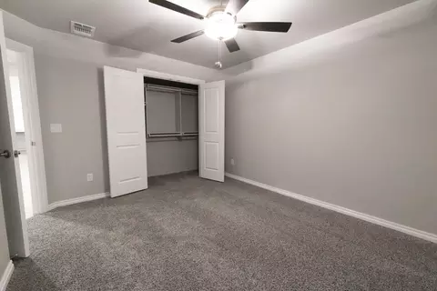 Bedroom - 2920 E Northampton St, Broken Arrow, OK 74014 photo 4 of 14