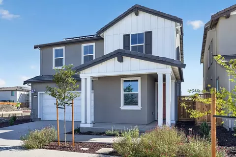 Exterior - 4755 Bald Eagle Ct, Lathrop, CA 95330 photo 3 of 7