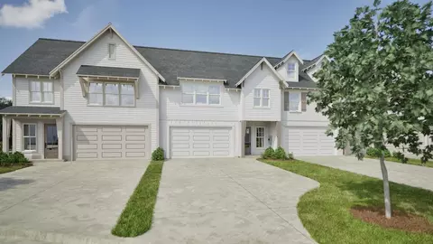 1135 Sarah Ln, Auburn, AL 36830