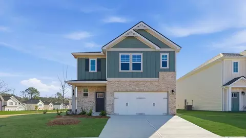 Exterior - 88 Hydrangea Cir, Fairburn, GA 30213 photo 4 of 8